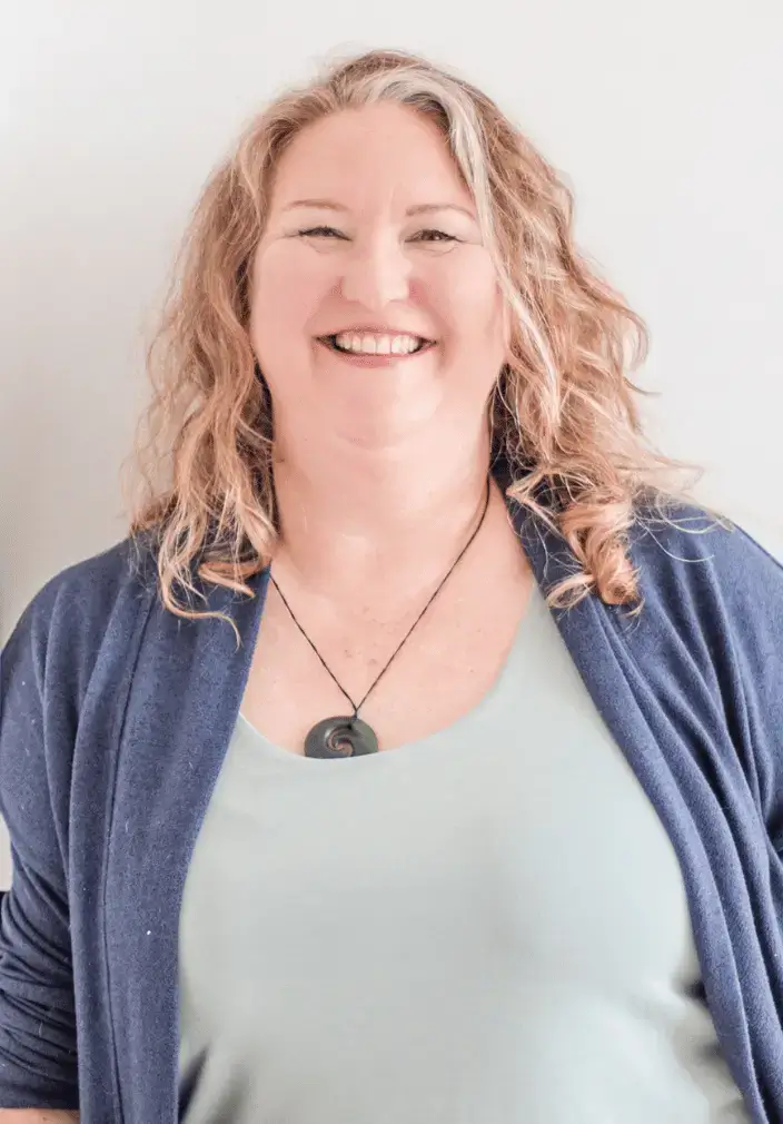 Elizabeth Marshall, PREKURE Coaching Facilitator, Health Coach, Advocate for Women & LGBTQIA+ Wellbeing. Click to view full bio.